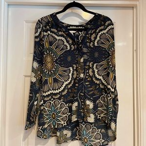 Patterned blouse